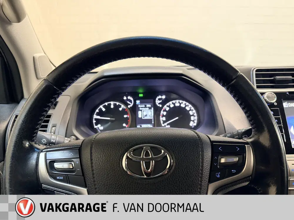 Toyota Land Cruiser 2.8 D-4D-F Challenger SRWV Automaat uit 2019, foto 12