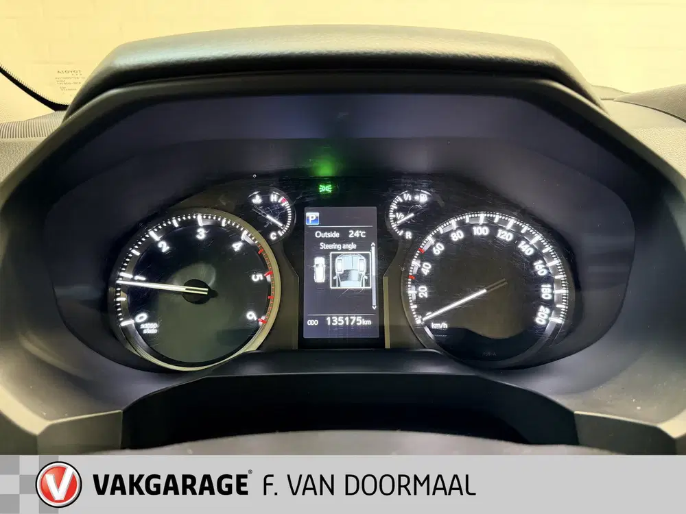 Toyota Land Cruiser 2.8 D-4D-F Challenger SRWV Automaat uit 2019, foto 13