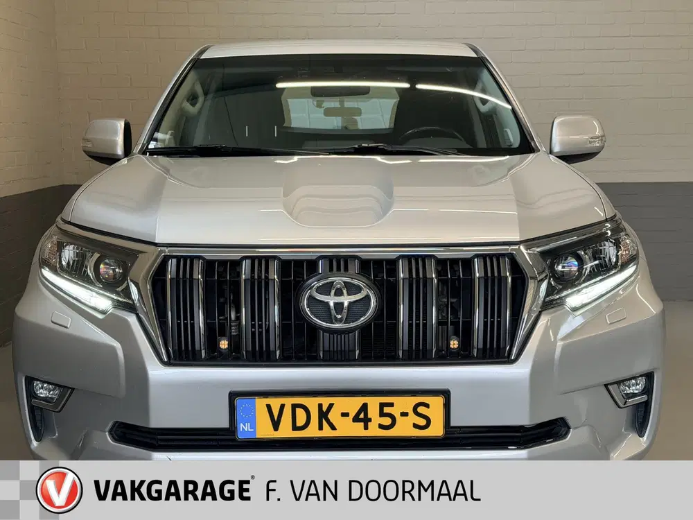 Toyota Land Cruiser 2.8 D-4D-F Challenger SRWV Automaat uit 2019, foto 5