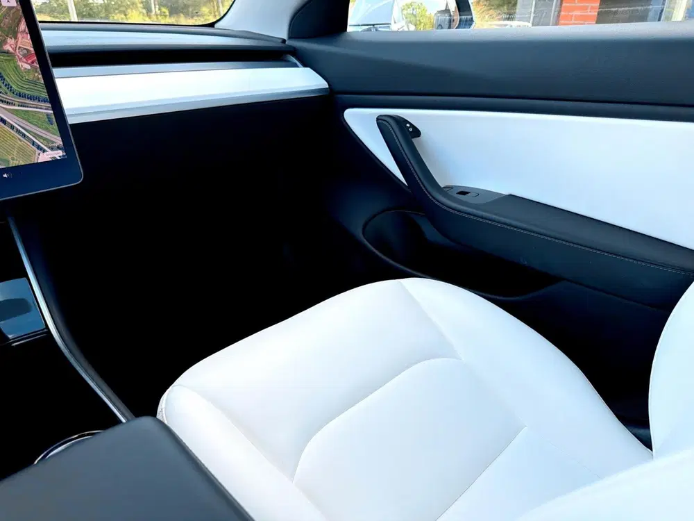 Tesla Model 3 Performance AWD 75 kWh uit 2019, foto 12