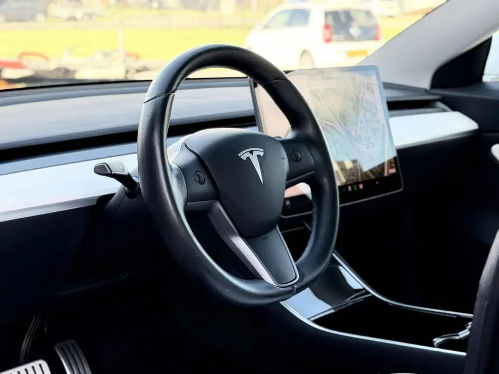 Tesla Model 3 Performance AWD 75 kWh uit 2019, foto 4