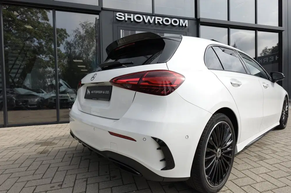 Mercedes-Benz A-Klasse 180 AMG Line PANO SFEER CAM uit 2023, foto 6