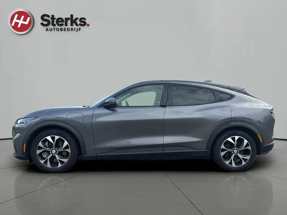 Ford Mustang Mach-E RWD 75 kWh TREKHAAK 19"LM VELGEN LEDEREN uit 2021, foto 3