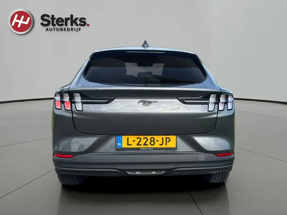 Ford Mustang Mach-E RWD 75 kWh TREKHAAK 19"LM VELGEN LEDEREN uit 2021, foto 6