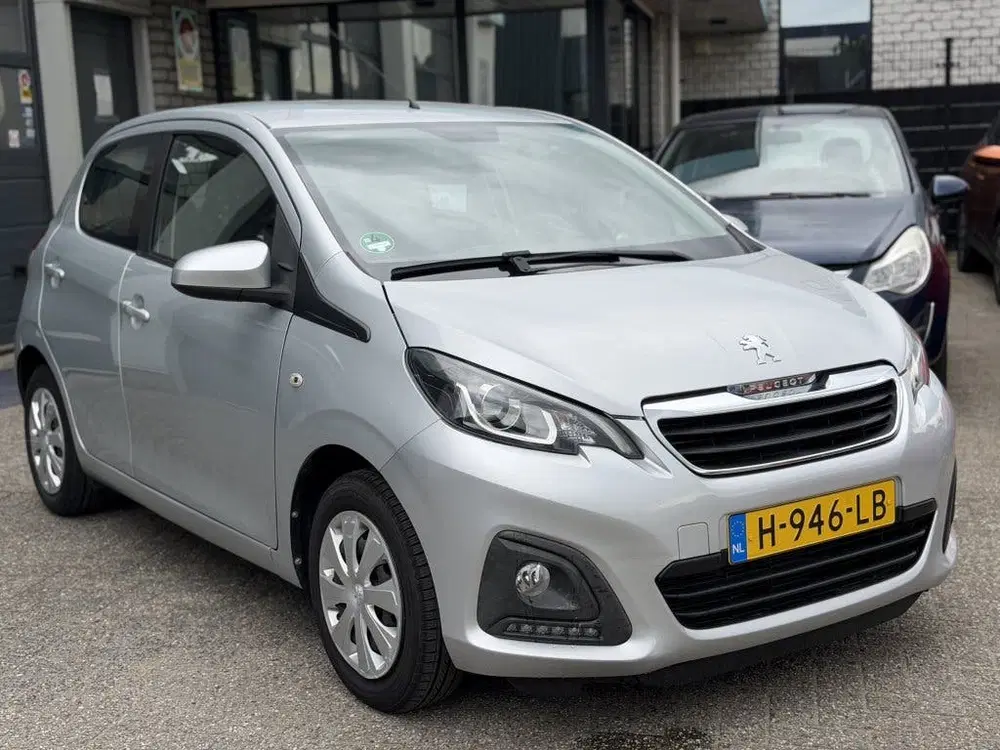 Peugeot 108 1.0 e-VTi Active (bj 2020) uit 2020, foto 2