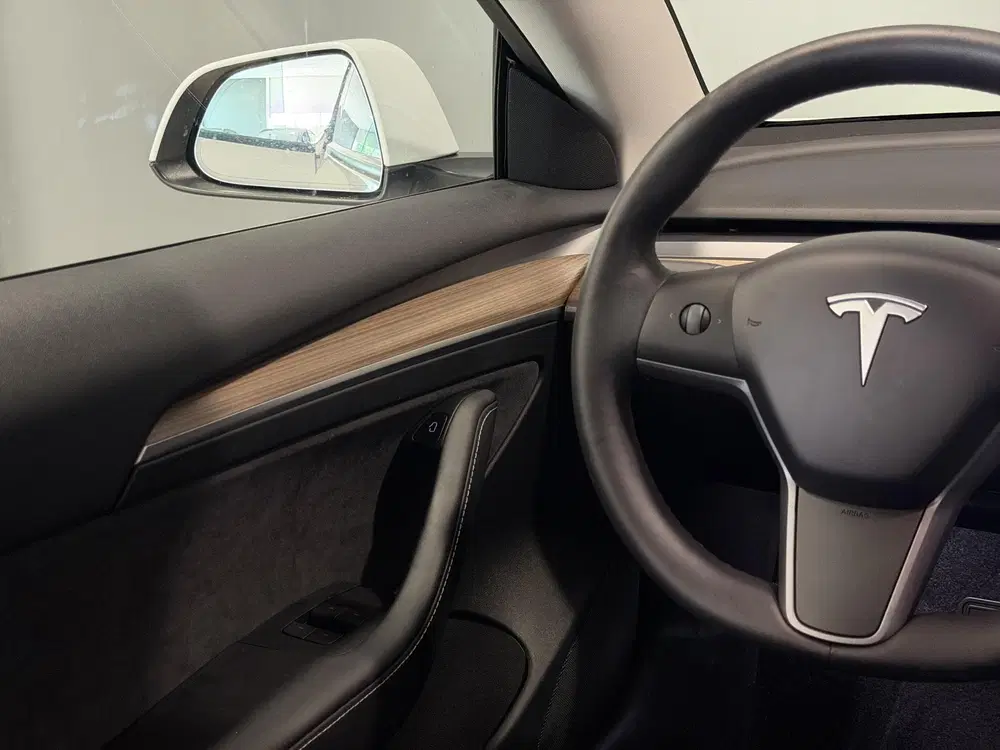 Tesla Model 3 Long Range AWD 75 kWh uit 2023, foto 9
