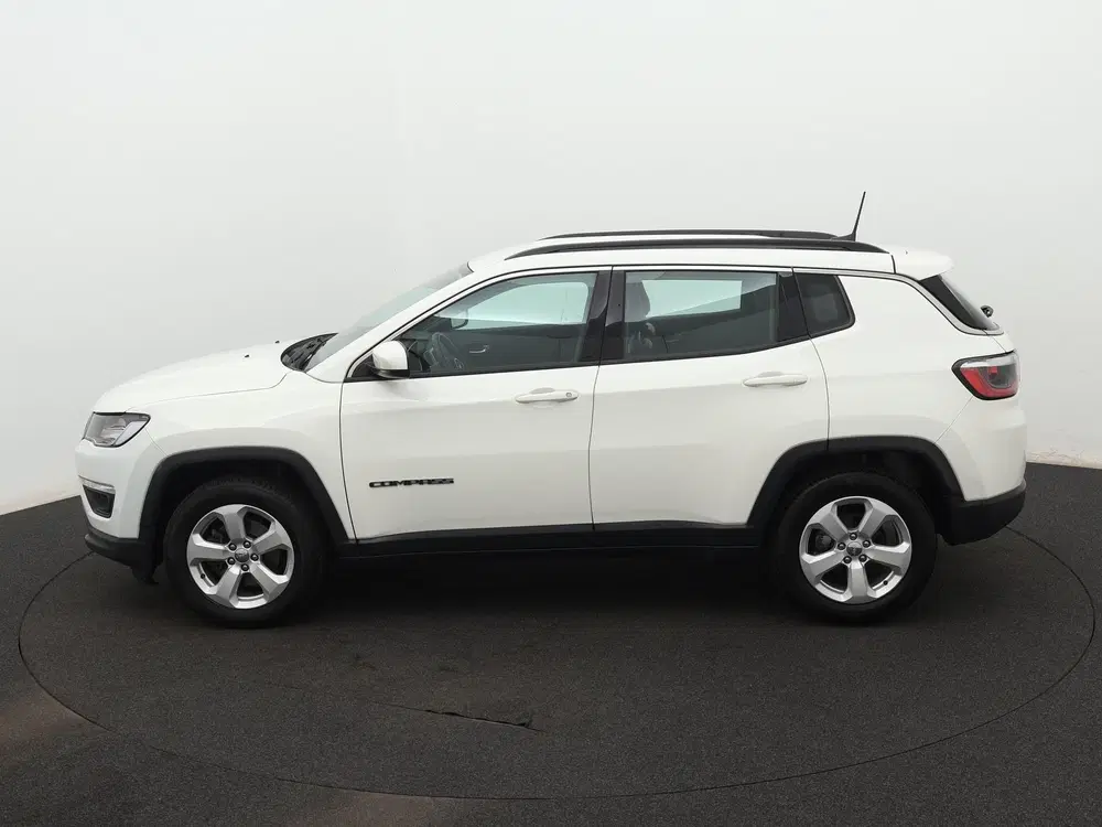 Jeep Compass 1.4 MultiAir Longitude uit 2019, foto 2