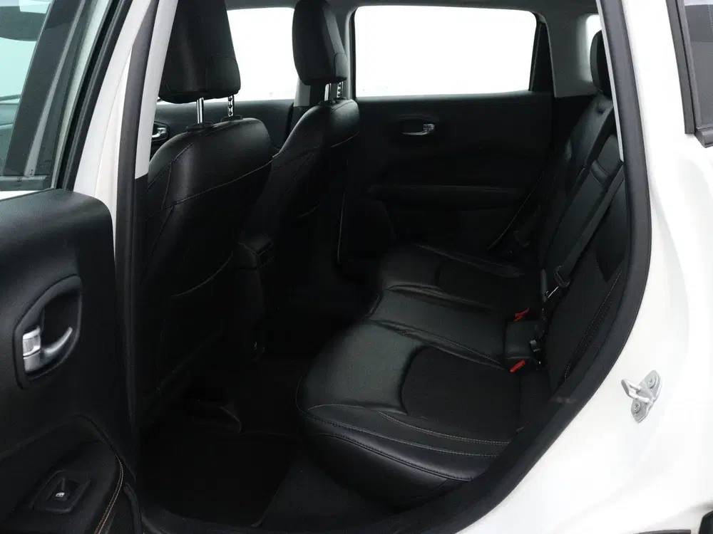 Jeep Compass 1.4 MultiAir Longitude uit 2019, foto 6