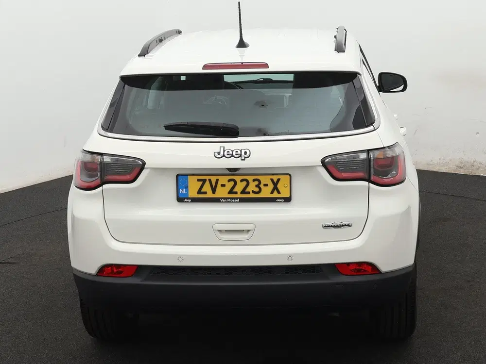 Jeep Compass 1.4 MultiAir Longitude uit 2019, foto 8