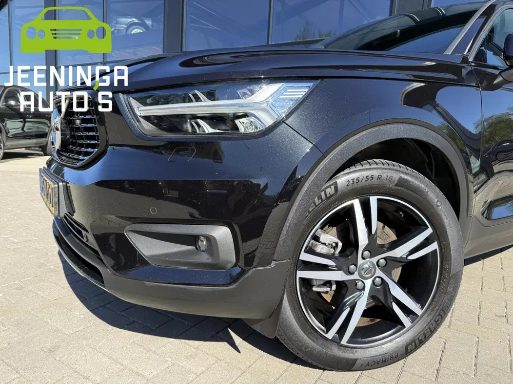 Volvo XC40 2.0 B4 R-Design uit 2021, foto 6