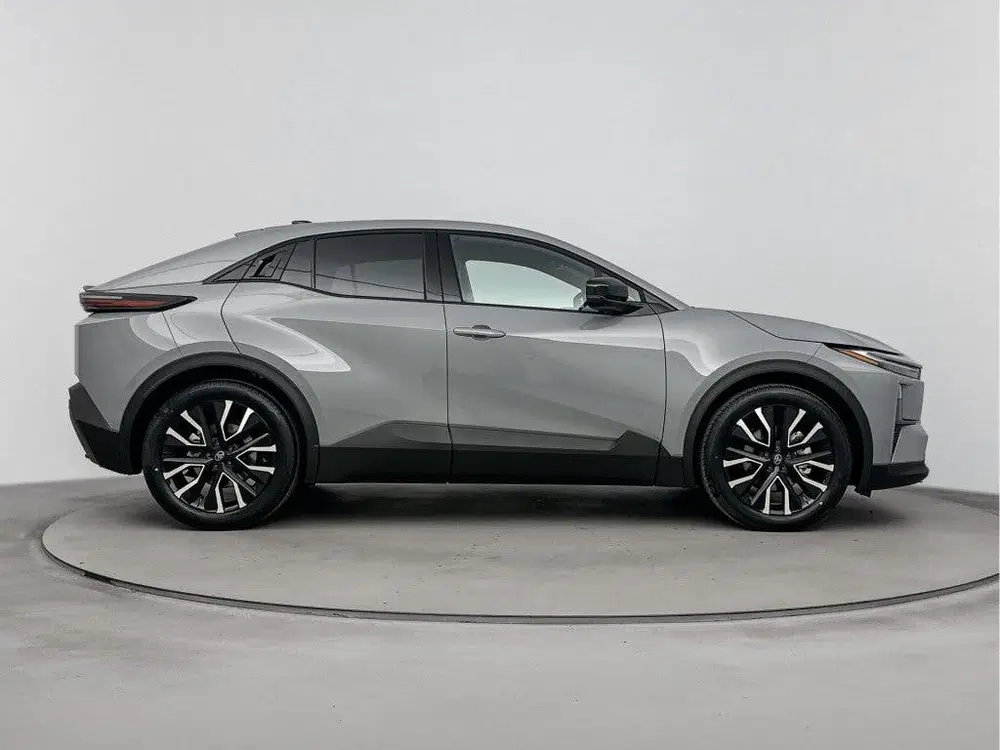 Toyota C-HR First Edition 77 kWh *DEMO* uit 2026, foto 8