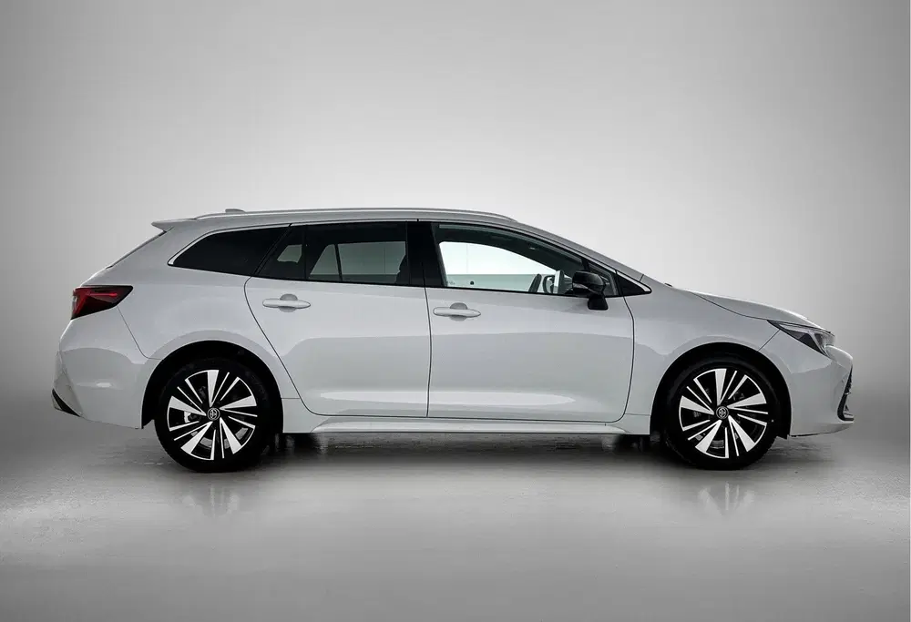 Toyota Corolla Hybrid 140 Dynamic uit 2025, foto 10