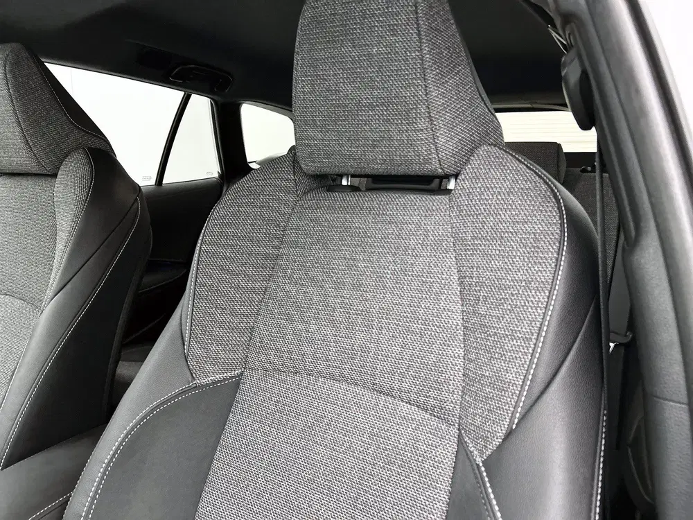 Toyota Corolla Hybrid 140 Dynamic uit 2025, foto 14