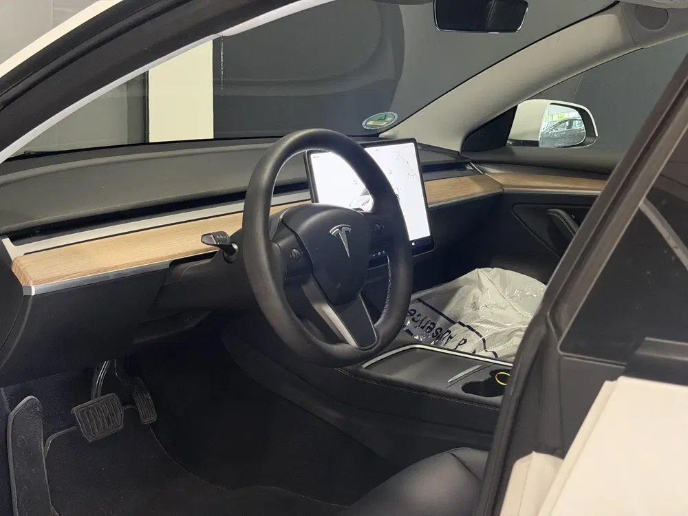 Tesla Model 3 Long Range AWD 75 kWh uit 2022, foto 6