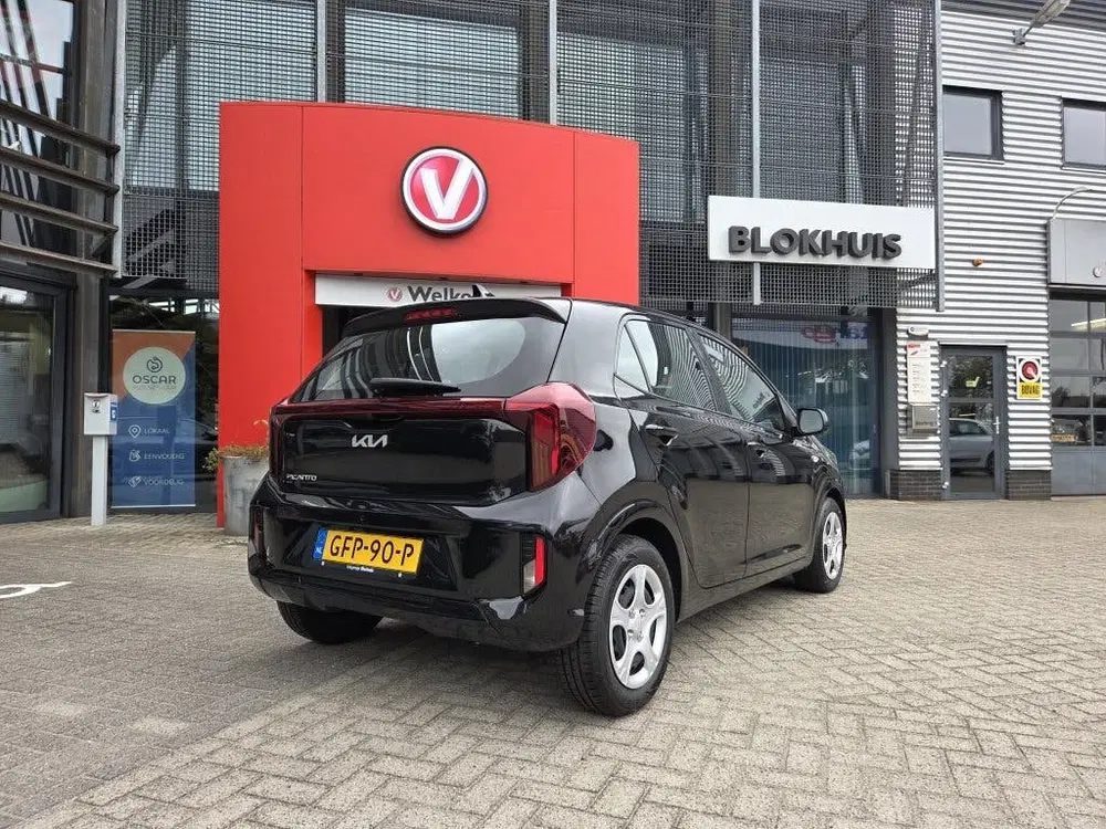 Kia Picanto 1.0 5d DynamicLine uit 2024, foto 2