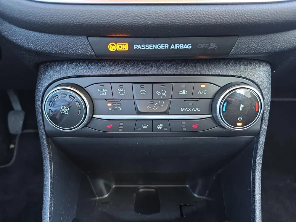 Ford Fiesta 1.0 EcoBoost Hybrid Titanium uit 2023, foto 15