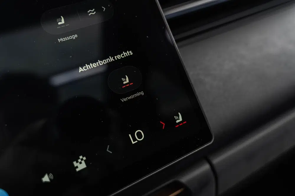 Lynk & Co 08 1.5 Plug-in Hybrid More uit 2025, foto 12