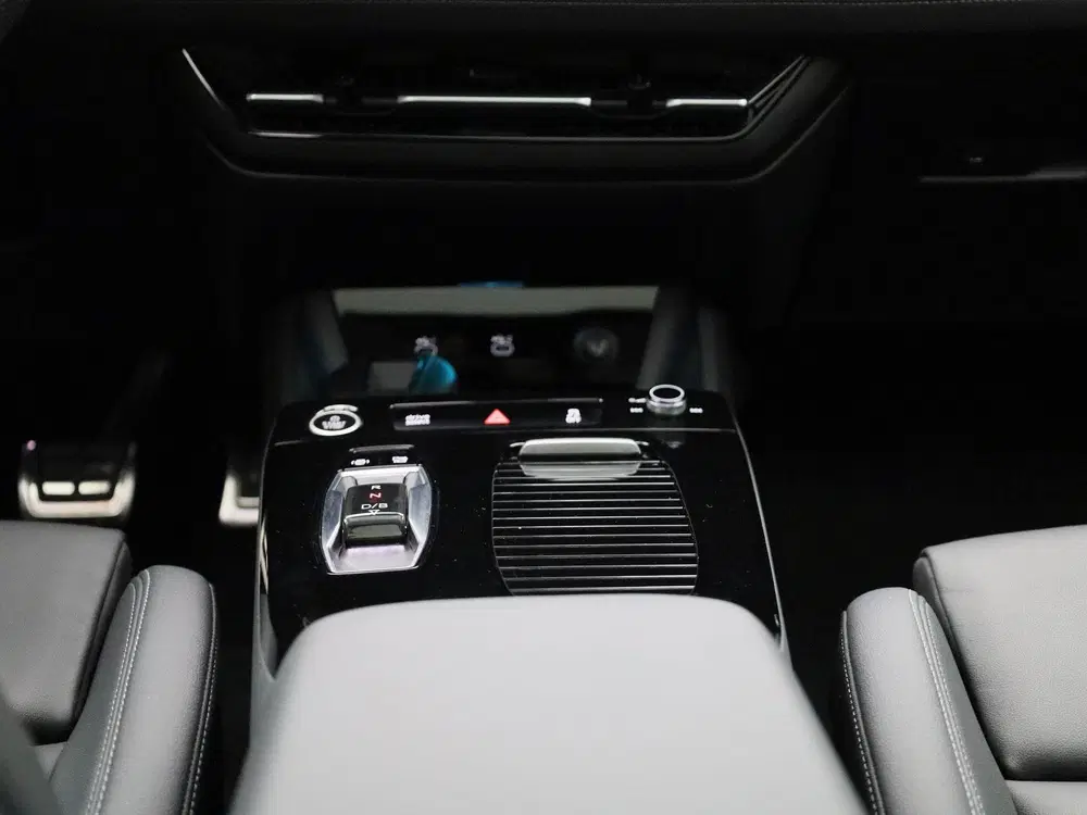 Audi Q6 e-tron edition quattro 100 kWh 387 PK uit 2025, foto 10