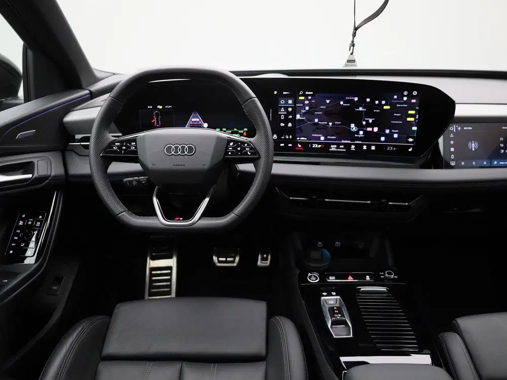 Audi Q6 e-tron edition quattro 100 kWh 387 PK uit 2025, foto 7