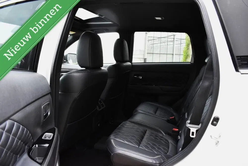 Mitsubishi Outlander 2.4 PHEV Diamand Edition 360º uit 2020, foto 15