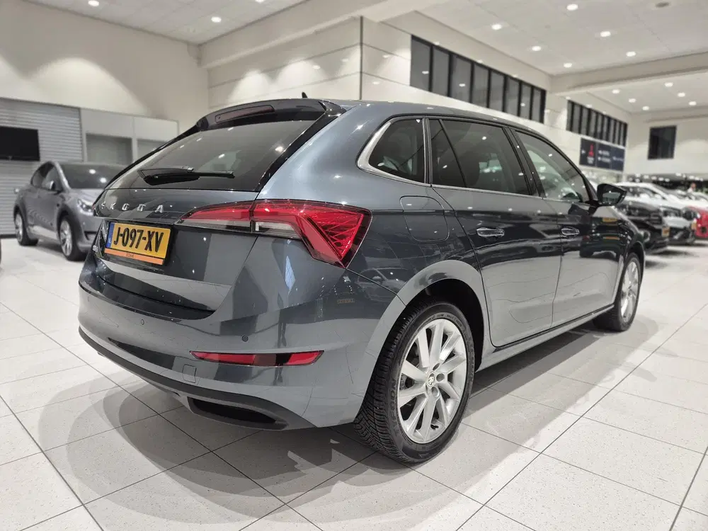 Skoda Scala 1.0 TSI Business Edition uit 2019, foto 2
