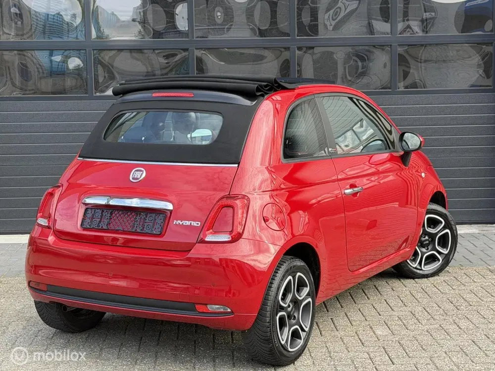 Fiat 500C 1.0 Hybrid Red uit 2023, foto 6