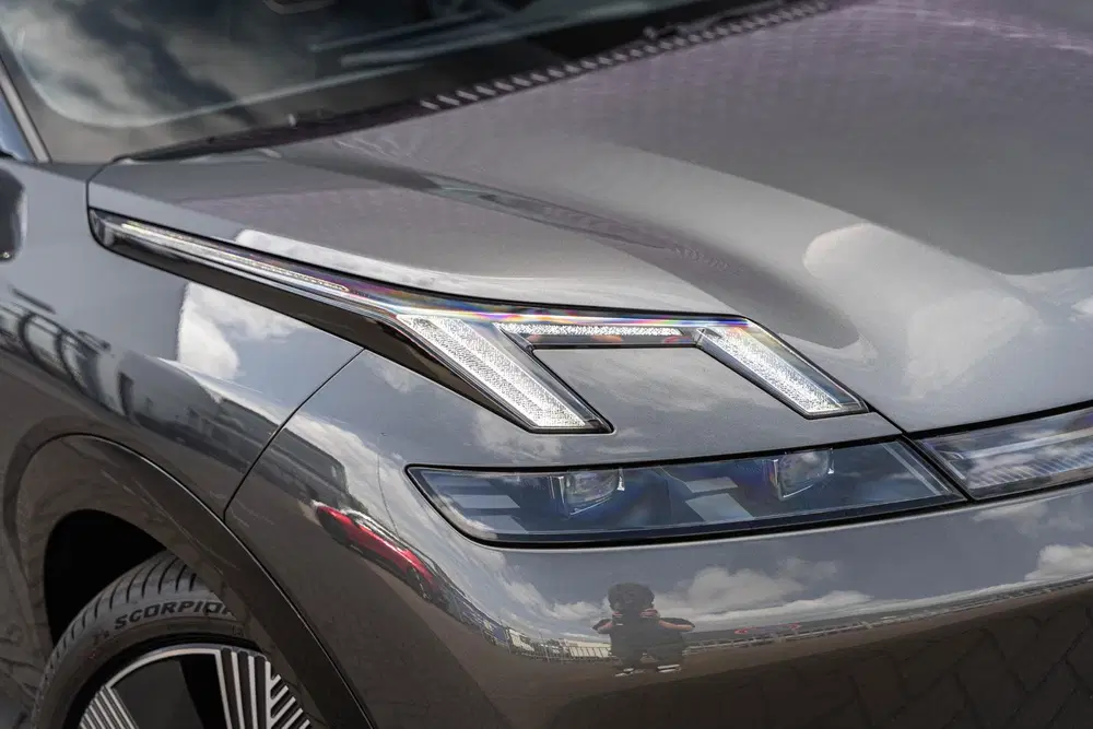 Lynk & Co 08 Plug-in Hybrid 1.5 More uit 2025, foto 14