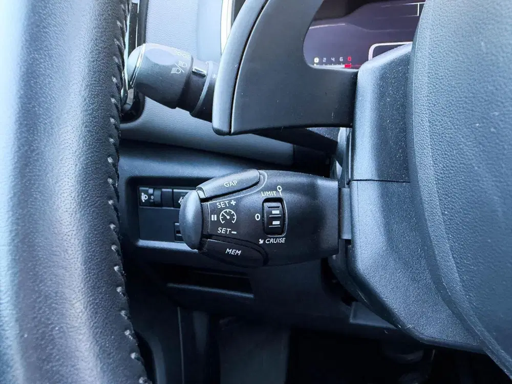 Citroën C5 Aircross Citroen C5 Aircross 1.2 PureTech Automaat uit 2020, foto 10