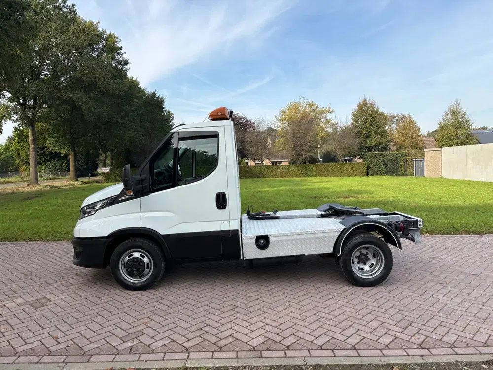 Iveco Daily Hi Matic automaat Be trekker 8.6 ton euro uit 2022, foto 3