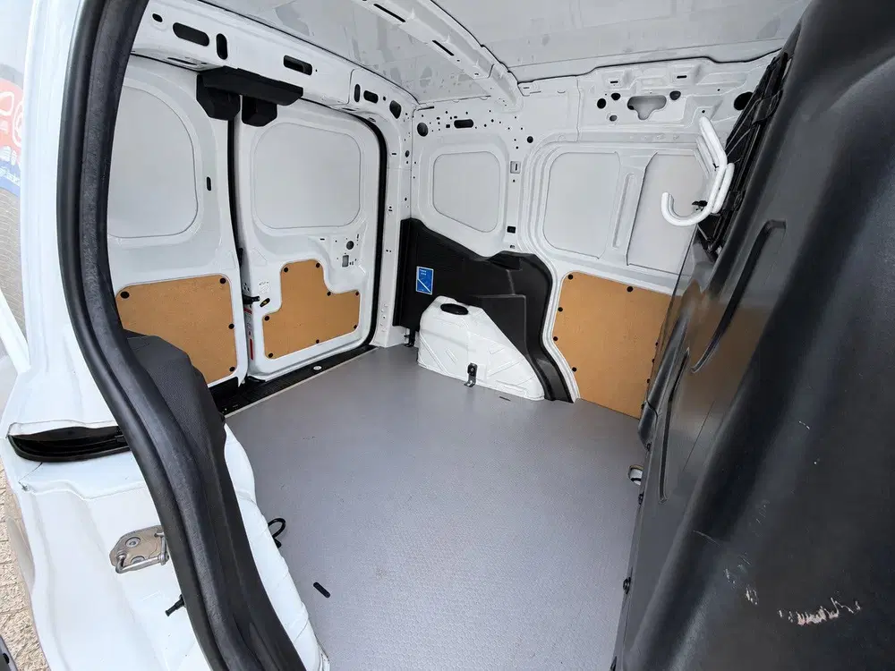Ford Transit Courier 1.0 Carplay uit 2023, foto 9