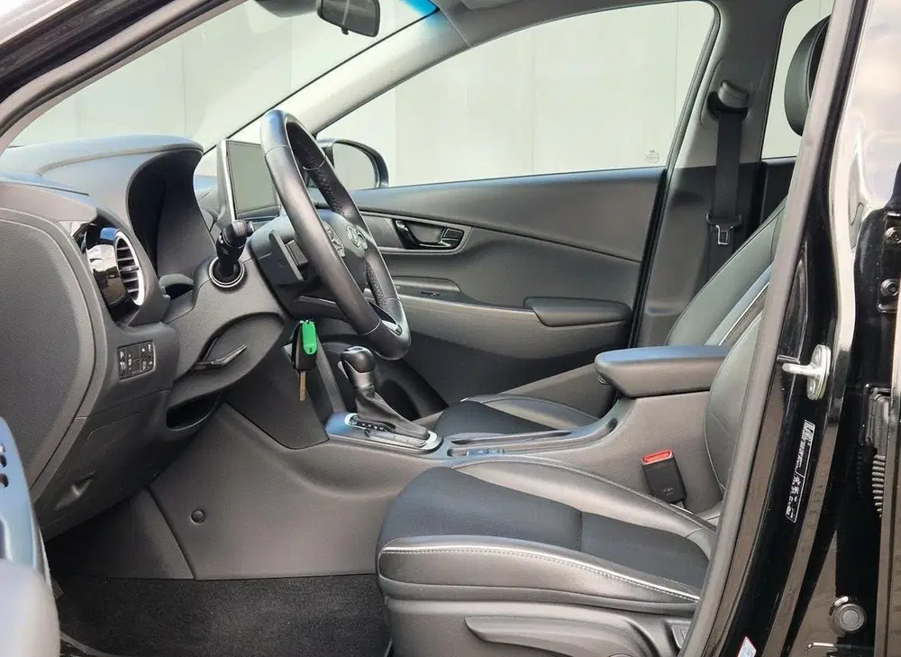 Hyundai KONA 1.6 GDI HEV Premium STOEL uit 2019, foto 4