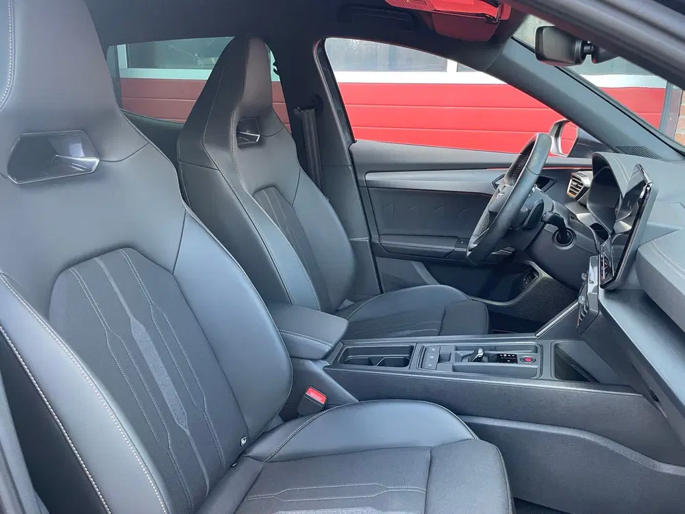 Cupra Formentor 1.4 TSI e-Hybrid PLUG IN uit 2024, foto 13