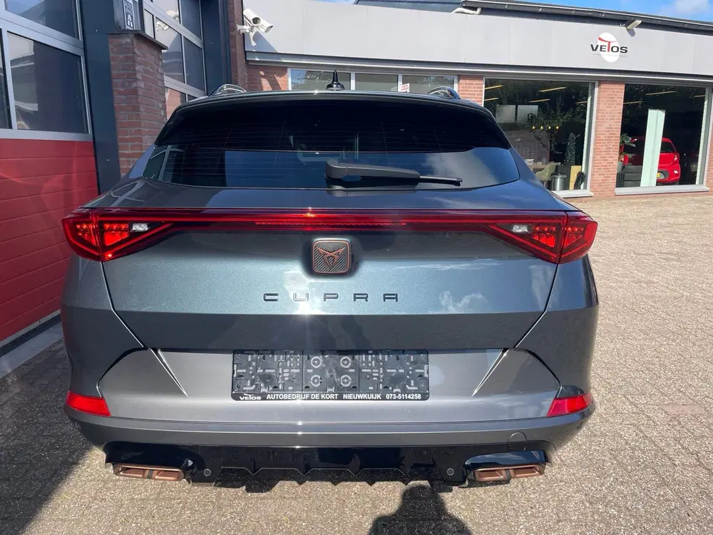 Cupra Formentor 1.4 TSI e-Hybrid PLUG IN uit 2024, foto 9