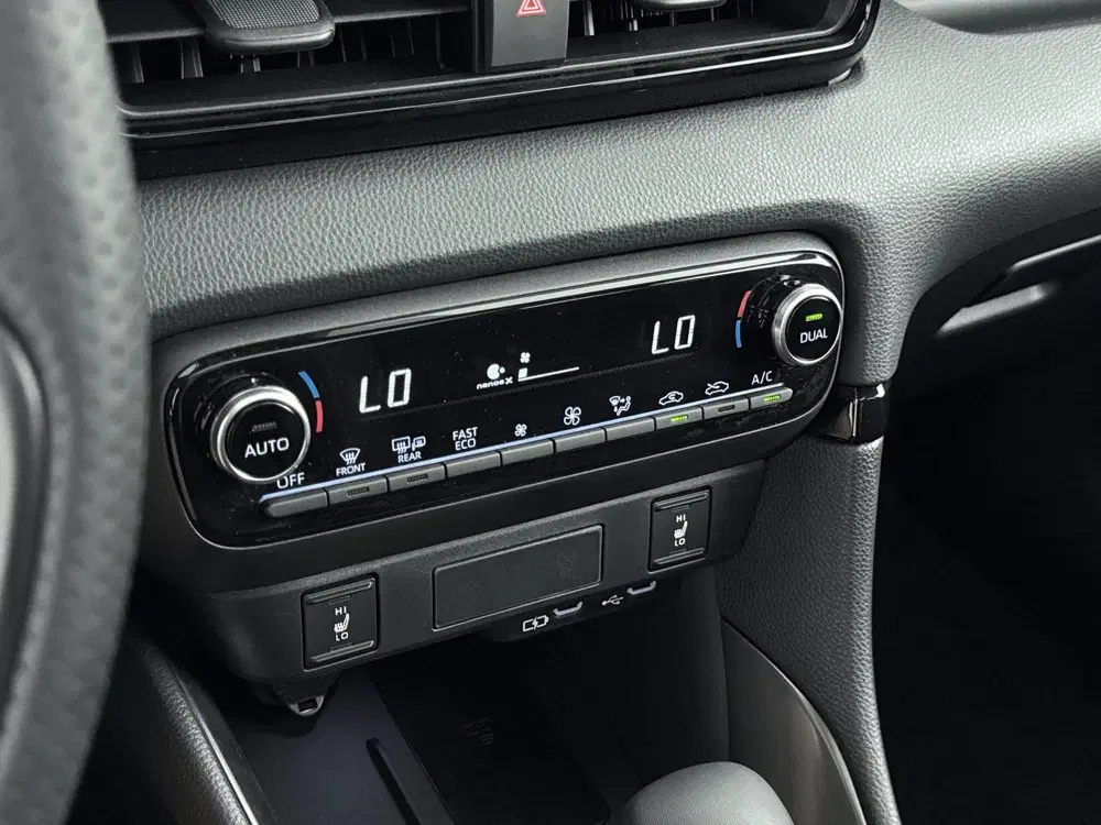 Toyota Yaris 1.5 Hybrid 130 GR SPORT PLUS PACK uit 2026, foto 12