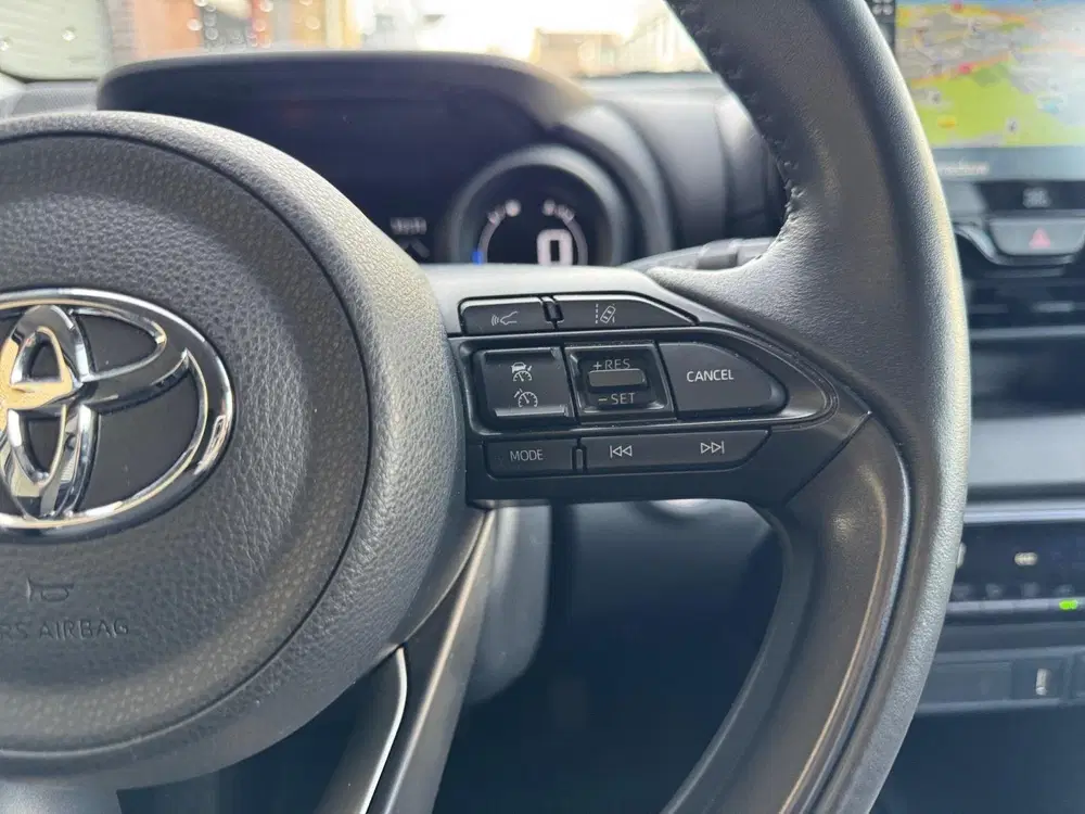 Toyota Yaris 1.5 Hybrid Style uit 2021, foto 15
