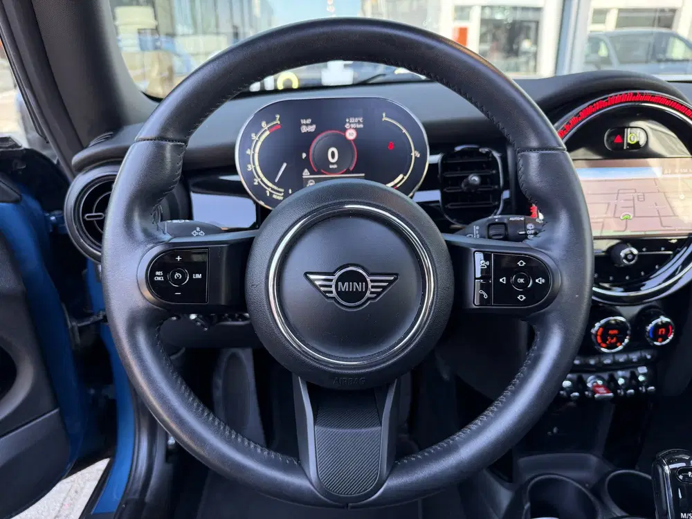 Mini Cooper 1.5 Cooper Pano uit 2022, foto 10
