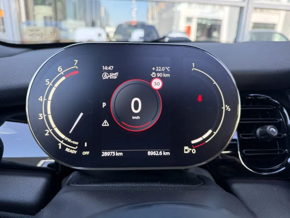 Mini Cooper 1.5 Cooper Pano uit 2022, foto 12