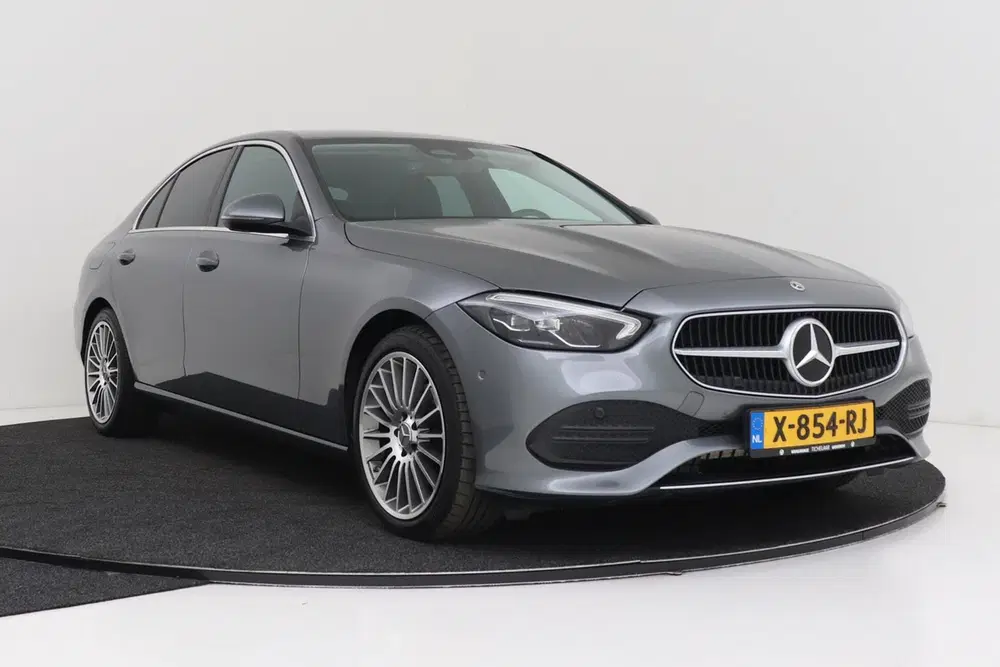 Mercedes-Benz C-Klasse 180 Luxury Line uit 2022, foto 11
