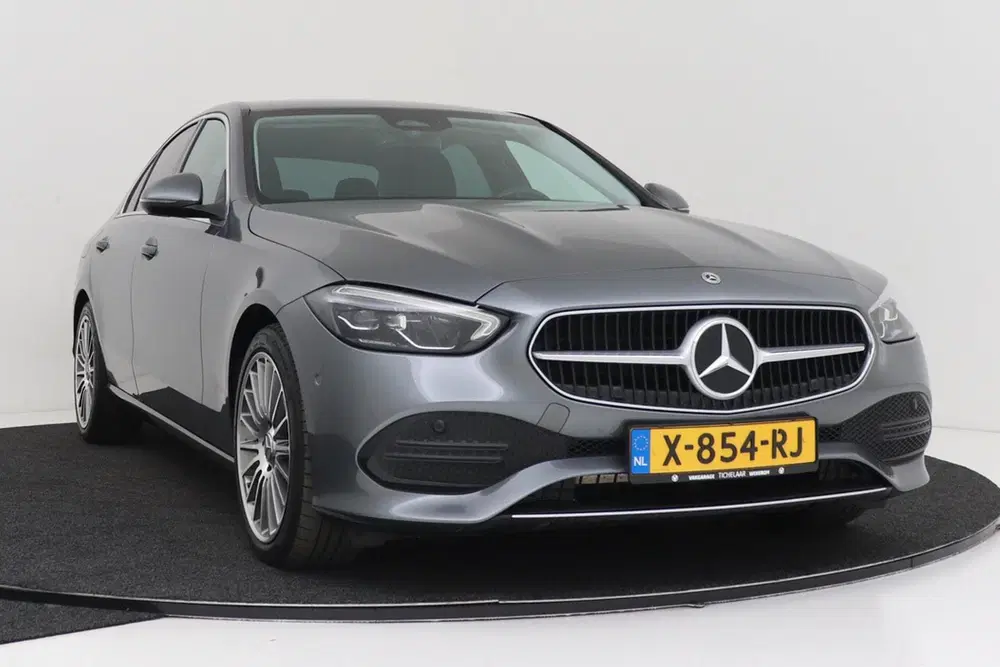 Mercedes-Benz C-Klasse 180 Luxury Line uit 2022, foto 12