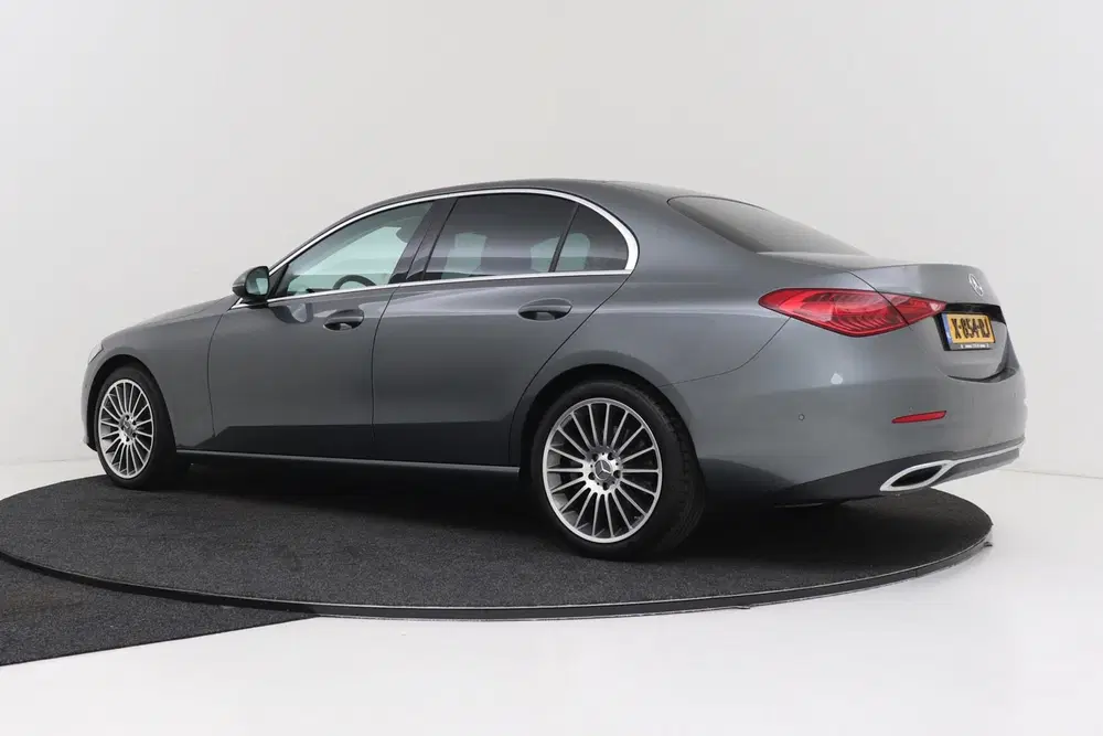 Mercedes-Benz C-Klasse 180 Luxury Line uit 2022, foto 6