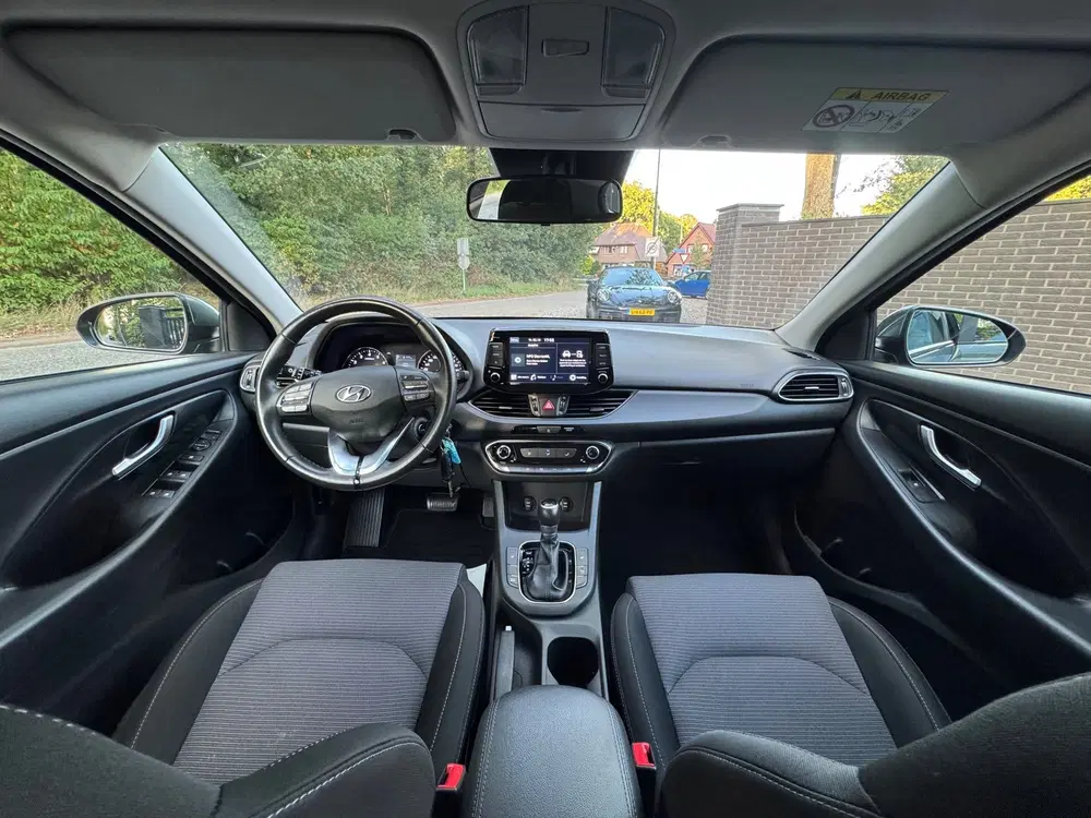 Hyundai i30 1.0 T-GDi MHEV 1e eig DealerOH AUTOMAAT AP uit 2023, foto 10