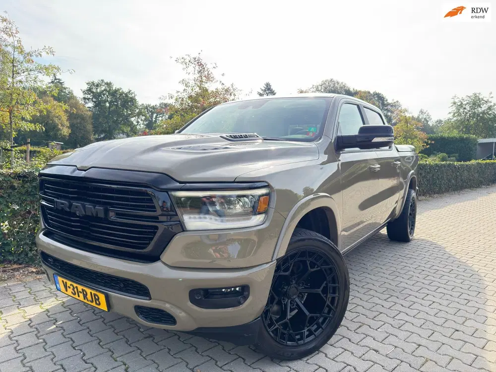 Dodge RAM 5.7 V8 4x4 Crew Cab Laramie uit 2019