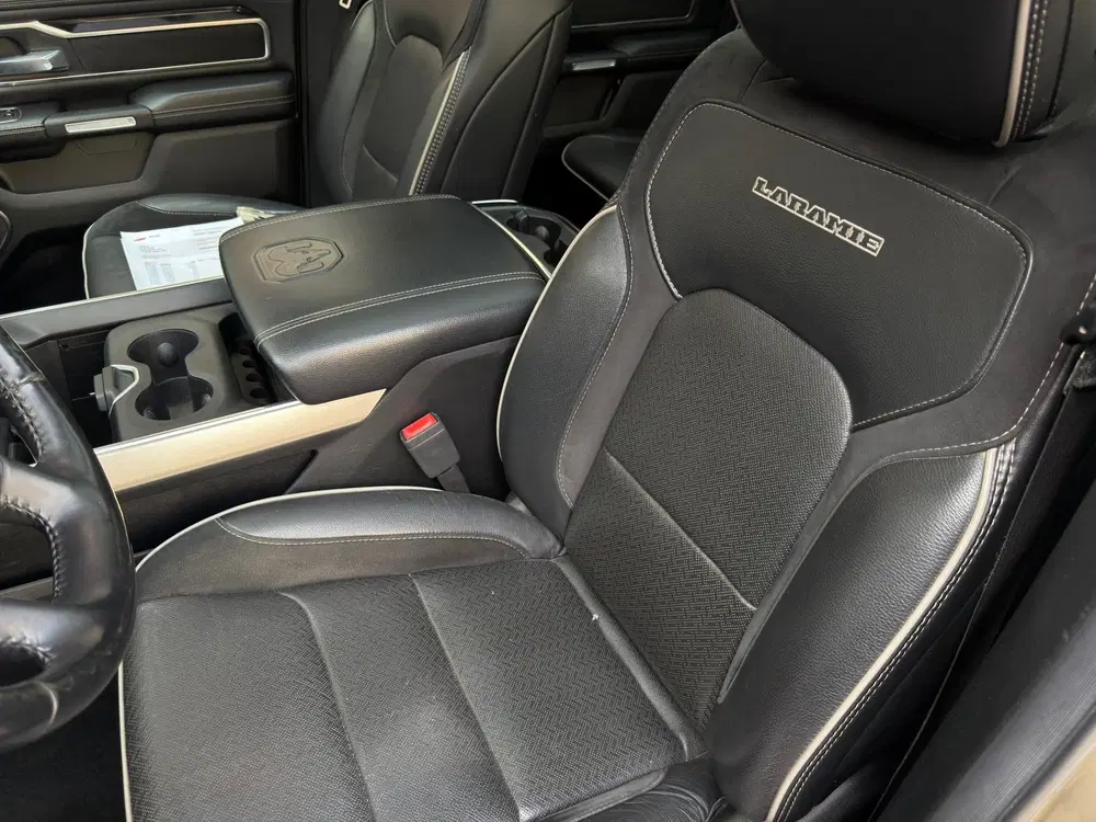 Dodge RAM 5.7 V8 4x4 Crew Cab Laramie uit 2019, foto 15