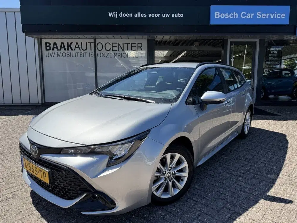 Toyota Corolla Hybrid 140 Active uit 2024