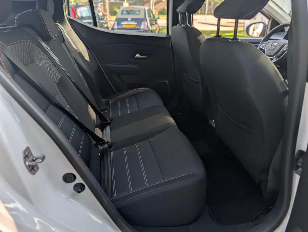Dacia Sandero 1.0 TCe 90 Comfort uit 2022, foto 11