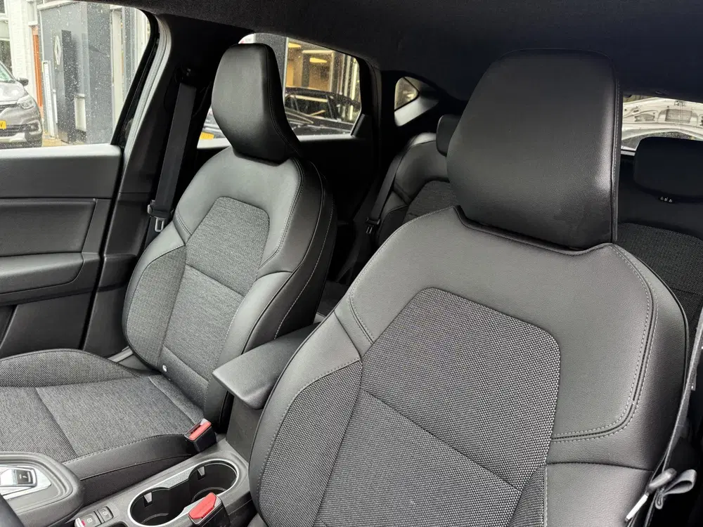 Renault Captur 1.3 TCe 140pk EDC Rive Gauche uit 2023, foto 12
