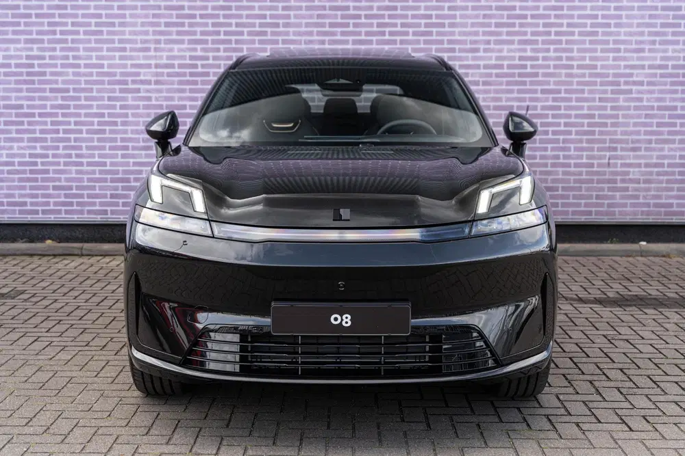 Lynk & Co 08 1.5 Plug-in Hybrid More uit 2025, foto 8