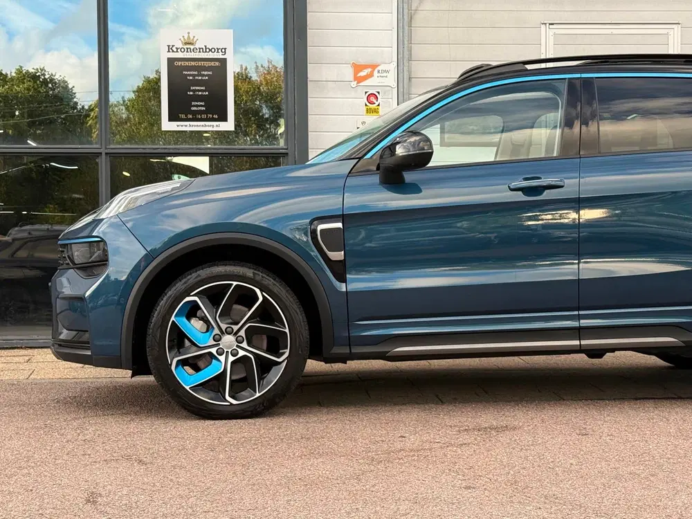 Lynk & Co 01 1.5 uit 2023, foto 12