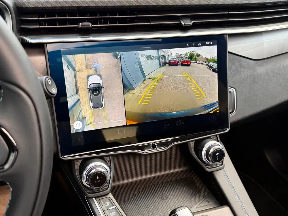Lynk & Co 01 1.5 uit 2023, foto 4