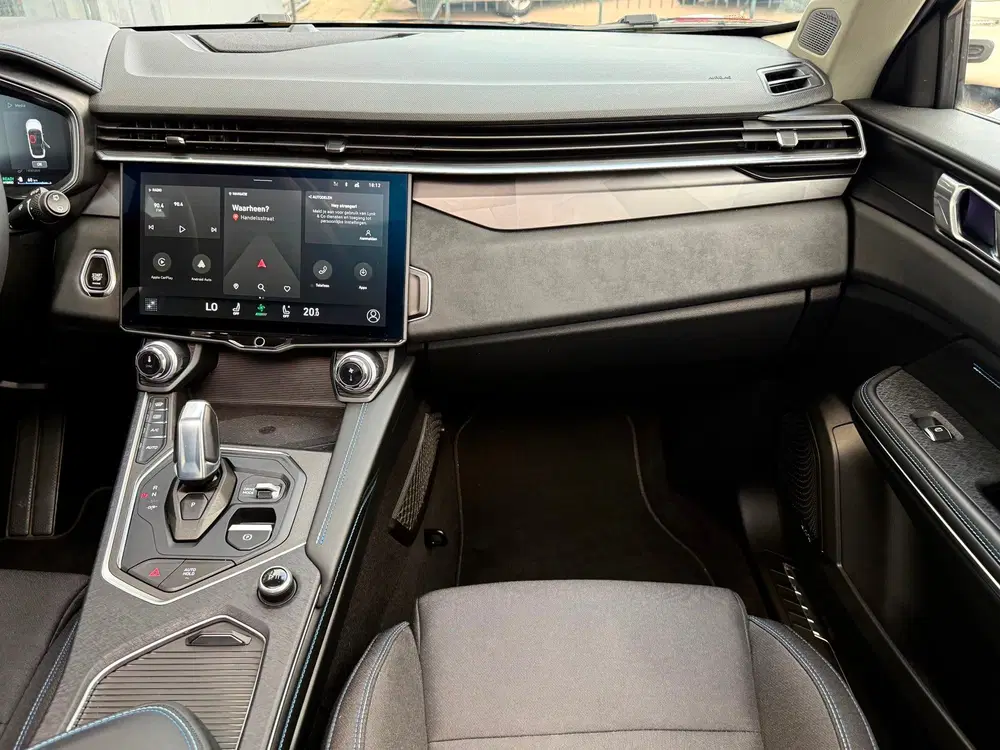 Lynk & Co 01 1.5 uit 2023, foto 8